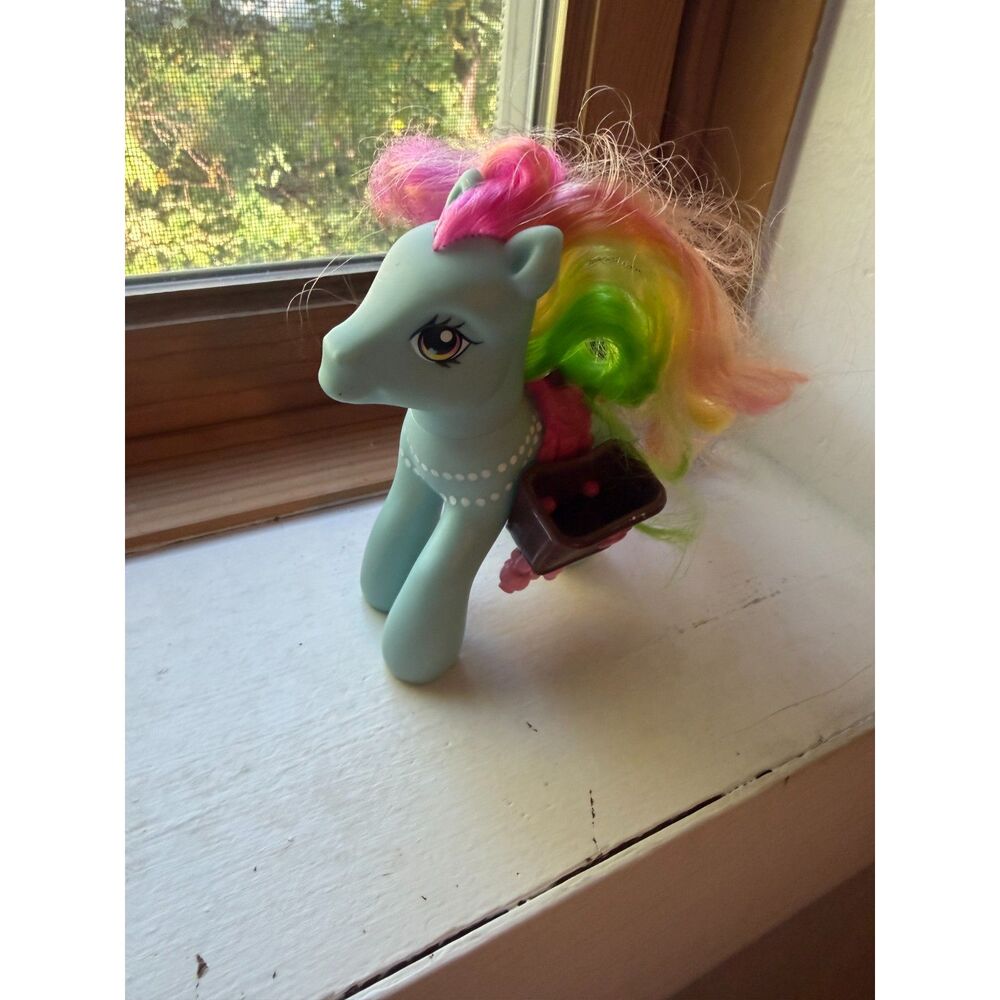 Vintage 2007 My Little Pony G3 Blue Rainbow Hair Purse Pony Hasbro